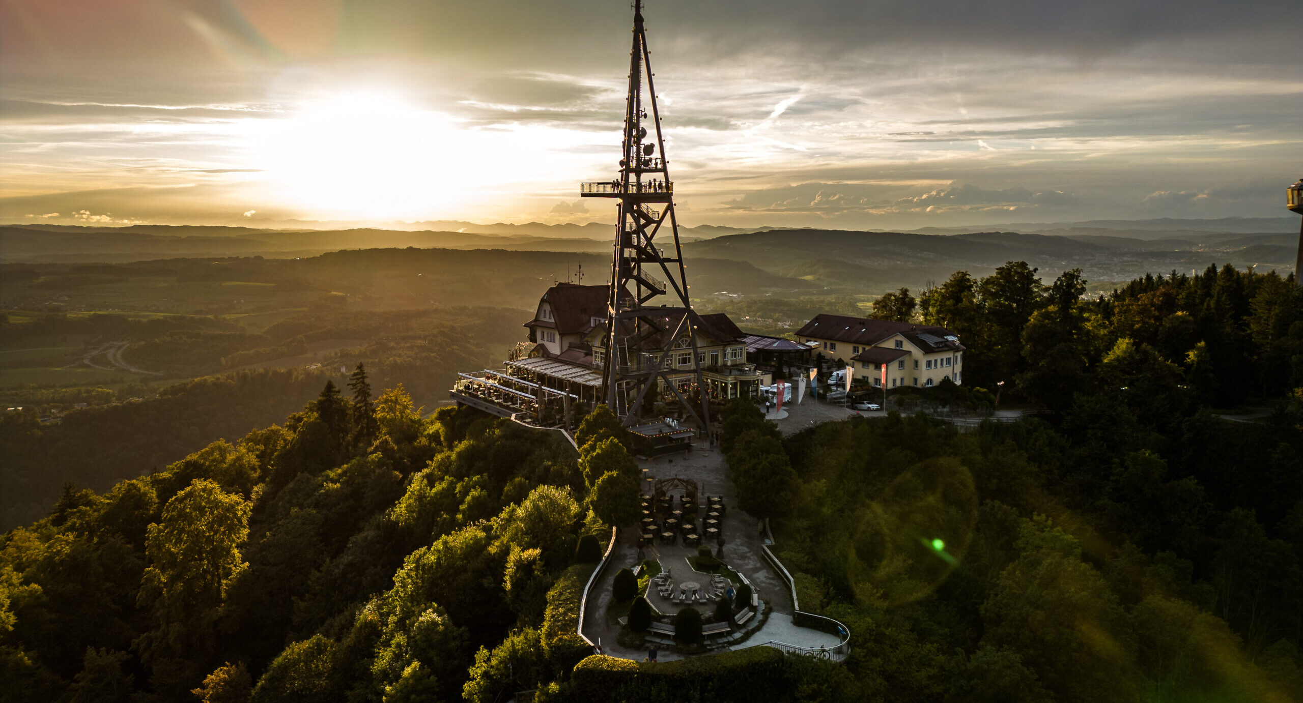 drone picture of uto kulm